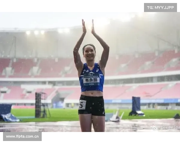 李泽洋韦永丽勇夺全国田径大奖赛青岛站男女百米冠军 展现实力风采 李泽洋韦永丽勇夺全国田径大奖赛青岛站男女百米冠军 展现实力风采